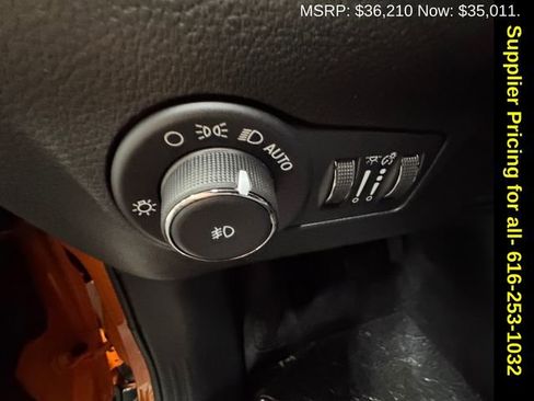 New 2026 Jeep Compass Trailhawk image 23