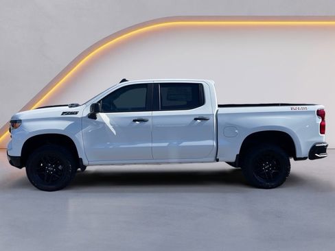New 2026 Chevrolet Silverado 1500 Custom Trail Boss w/ LPO, Dark Essentials Package image 4
