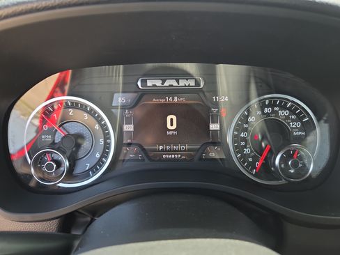Used 2024 RAM 1500 Laramie RWD image 19