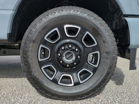 New 2026 Ford F250 Platinum image 11