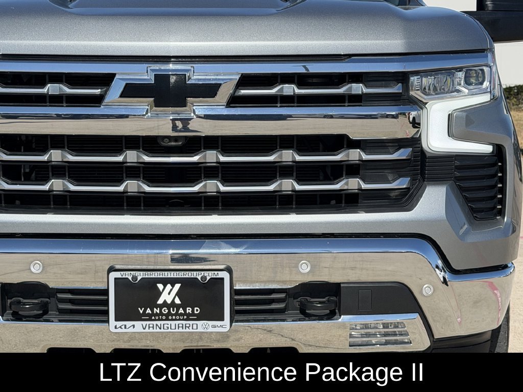 Used 2023 Chevrolet Silverado 1500 LTZ w/ Technology Package AWD/4WD image 4