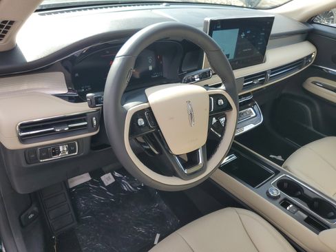 New 2026 Lincoln Corsair Premiere AWD/4WD image 13