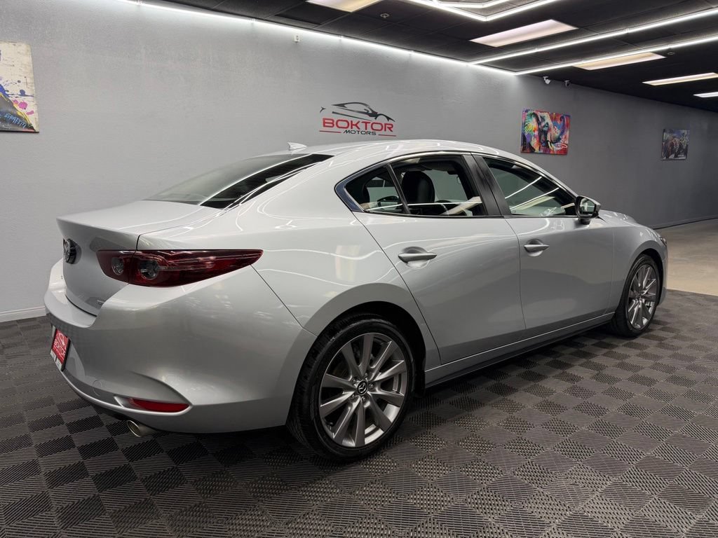 Used 2020 MAZDA MAZDA3 Sedan w/ Preferred Package FWD image 15