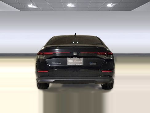 Used 2024 Honda Accord Sport image 8