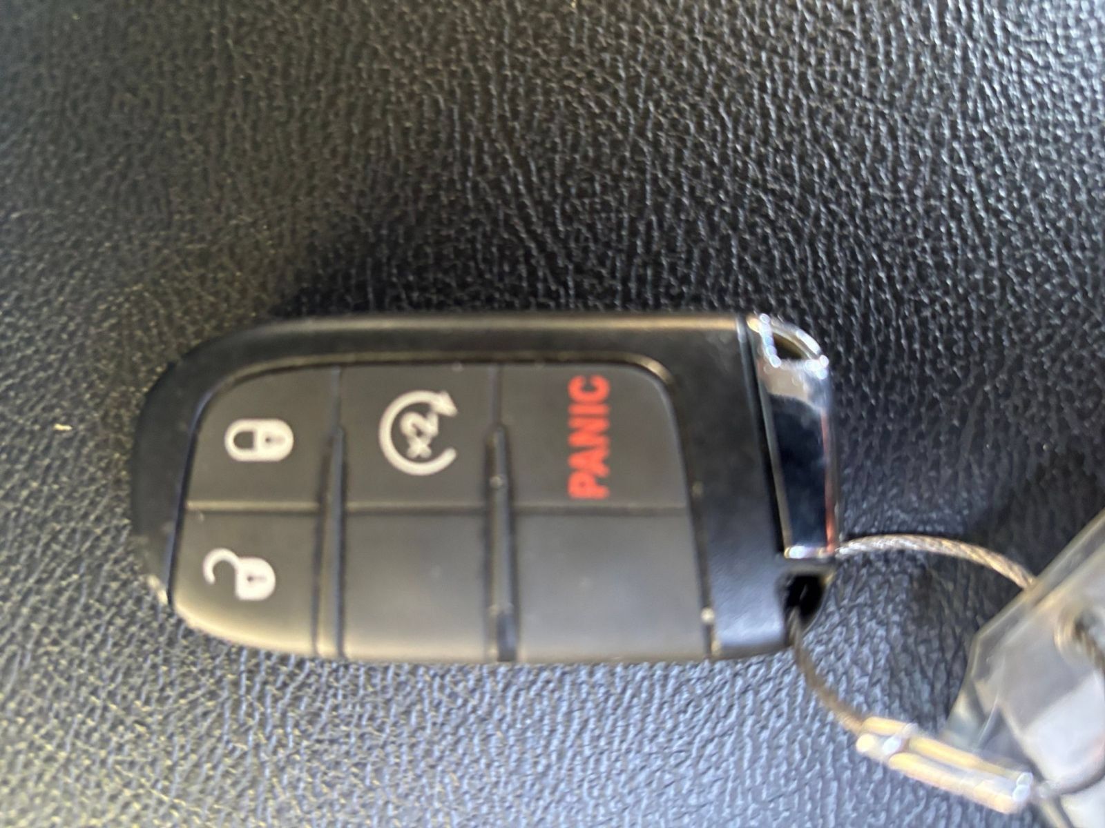 Used 2025 Jeep Compass Limited AWD/4WD image 18