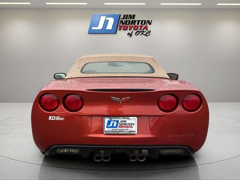 Used 2006 Chevrolet Corvette Convertible w/ Preferred Equipment Group RWD image 6