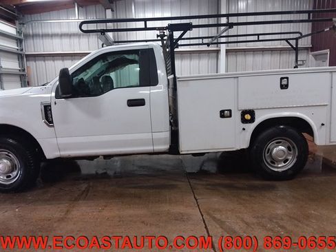 Used 2017 Ford F250 XL image 5