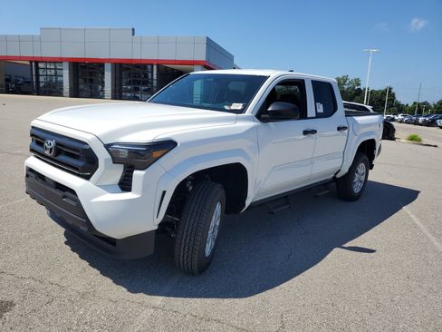 New 2026 Toyota Tacoma SR AWD/4WD image 2