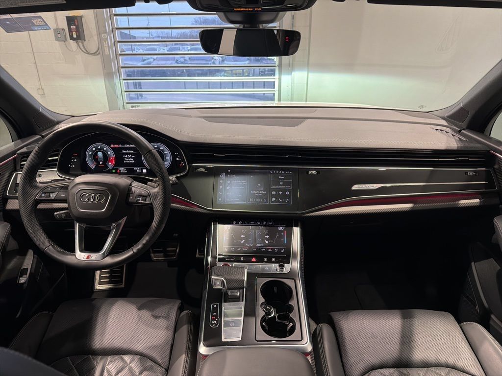 Used 2025 Audi SQ7 Prestige AWD/4WD image 19