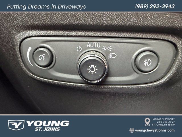 Used 2020 Chevrolet Equinox LT w/ Driver Convenience Package FWD image 24