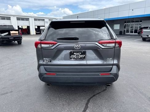 Used 2019 Toyota RAV4 XLE Premium w/ Advanced Technology Package AWD/4WD image 4