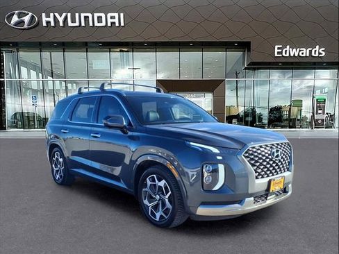 Used 2022 Hyundai Palisade Calligraphy w/ Winter Package image 10