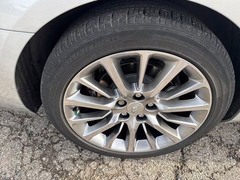 Used 2018 Cadillac CT6 Luxury image 14