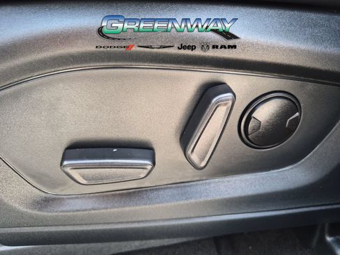 Used 2023 Ford Explorer XLT w/ Equipment Group 202A RWD image 15