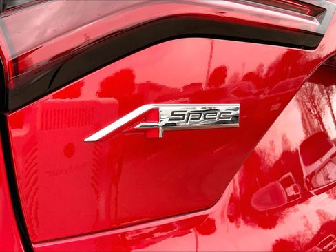 Used 2024 Acura MDX A-Spec image 10