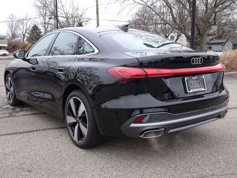 New 2025 Audi A5 2.0T Prestige image 3