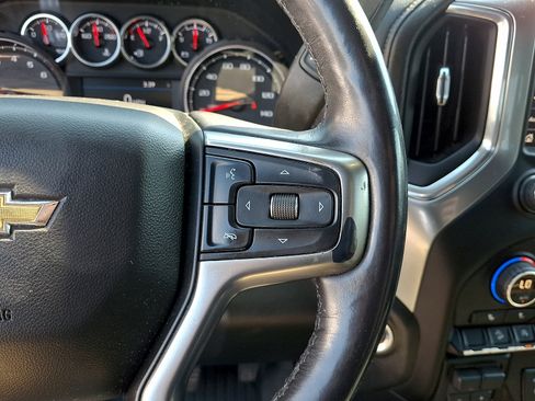 Used 2020 Chevrolet Silverado 1500 LT w/ All-Star Edition AWD/4WD image 23