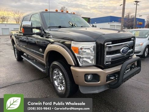 Used 2011 Ford F350 King Ranch w/ King Ranch w/Chrome Pkg image 3