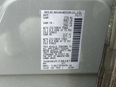 Used 2023 Nissan Pathfinder Platinum image 35