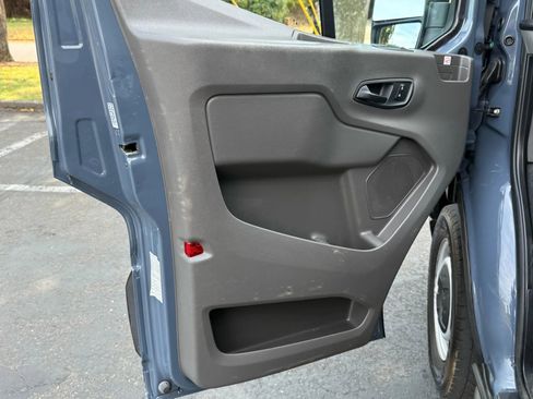 Used 2020 Ford Transit 250 148 High Roof Extended image 16