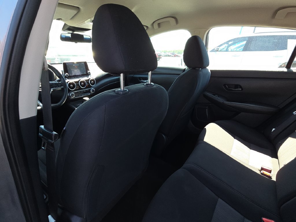 Used 2024 Nissan Sentra SV FWD image 27