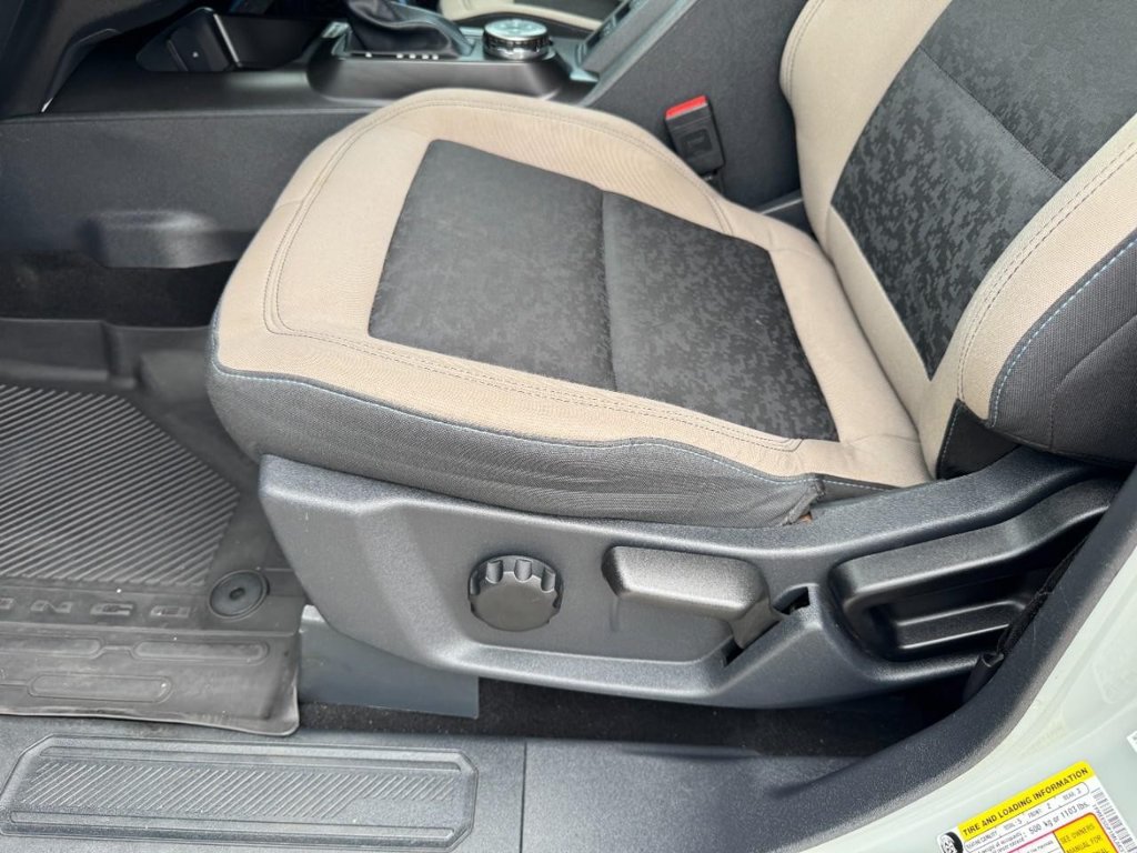 Used 2021 Ford Bronco Wildtrak AWD/4WD image 13