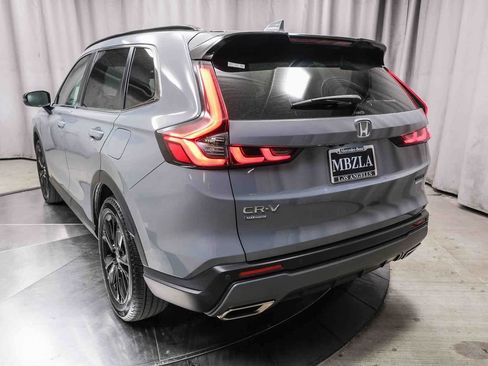 Used 2023 Honda CR-V Sport Touring image 8