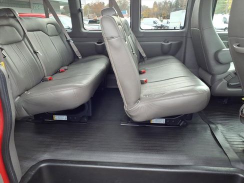 Used 2019 Chevrolet Express 2500 LS w/ Driver Convenience Package image 21