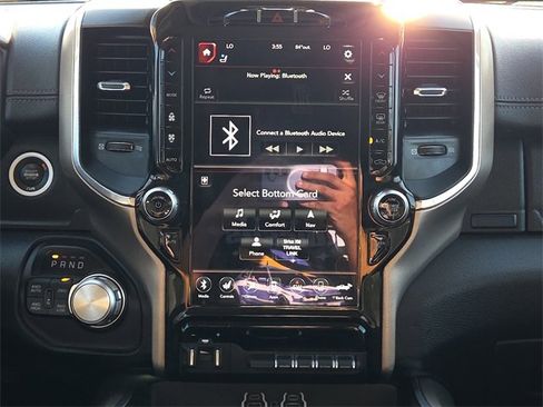 Used 2021 RAM 1500 Laramie image 14