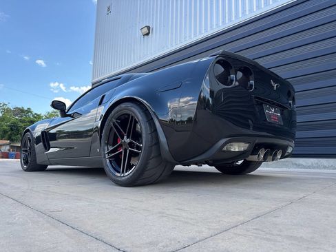 Used 2008 Chevrolet Corvette Z06 w/ Preferred Equipment Group RWD image 26