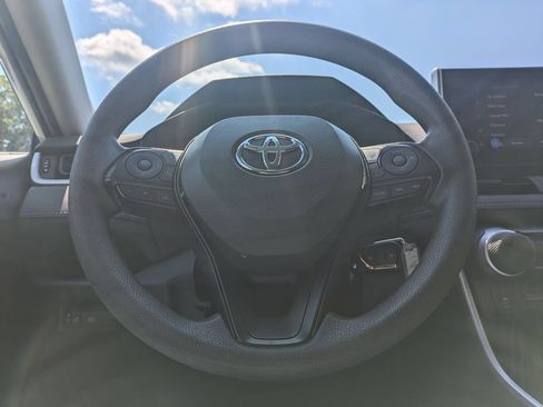 Used 2025 Toyota RAV4 LE FWD image 22