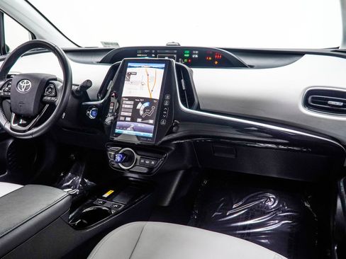 Used 2021 Toyota Prius Prime XLE FWD image 21