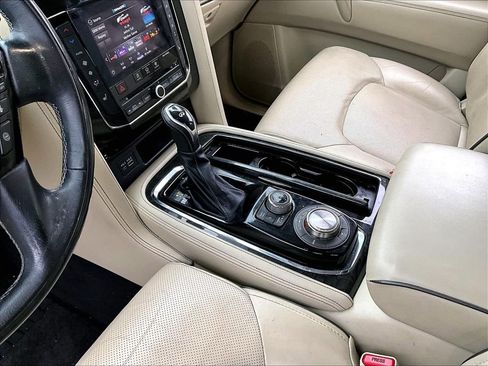 Used 2021 INFINITI QX80 Luxe w/ Cargo Package image 12