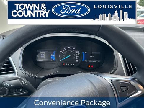 Used 2023 Ford Edge SEL w/ Convenience Package AWD/4WD image 9