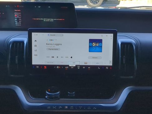 Certified 2025 Ford Expedition Max King Ranch image 16