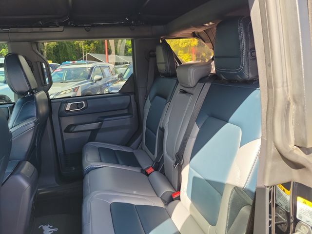 Used 2024 Ford Bronco Outer Banks AWD/4WD image 11