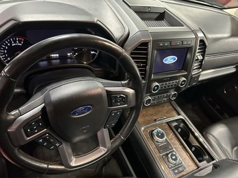 Used 2021 Ford Expedition Max Platinum AWD/4WD image 2