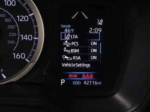 Used 2020 Toyota Corolla LE w/ LE Convenience Package image 20