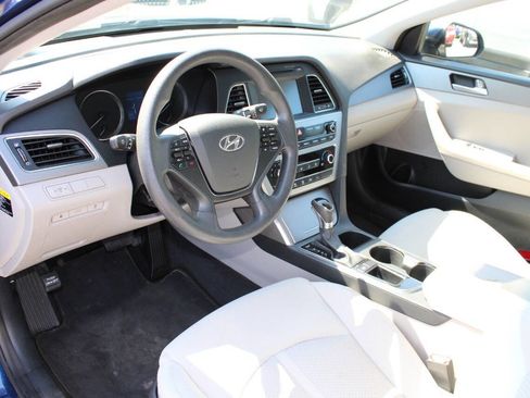 Used 2016 Hyundai Sonata SE FWD image 13