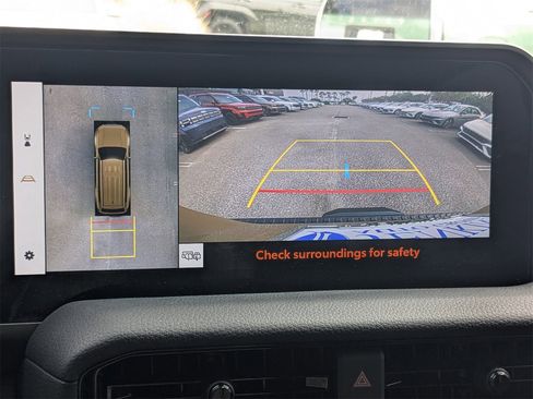 Used 2024 Toyota Land Cruiser image 28