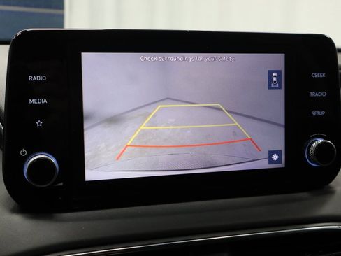 Certified 2022 Hyundai Santa Fe SE image 3