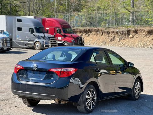 Used 2018 Toyota Corolla LE FWD image 6