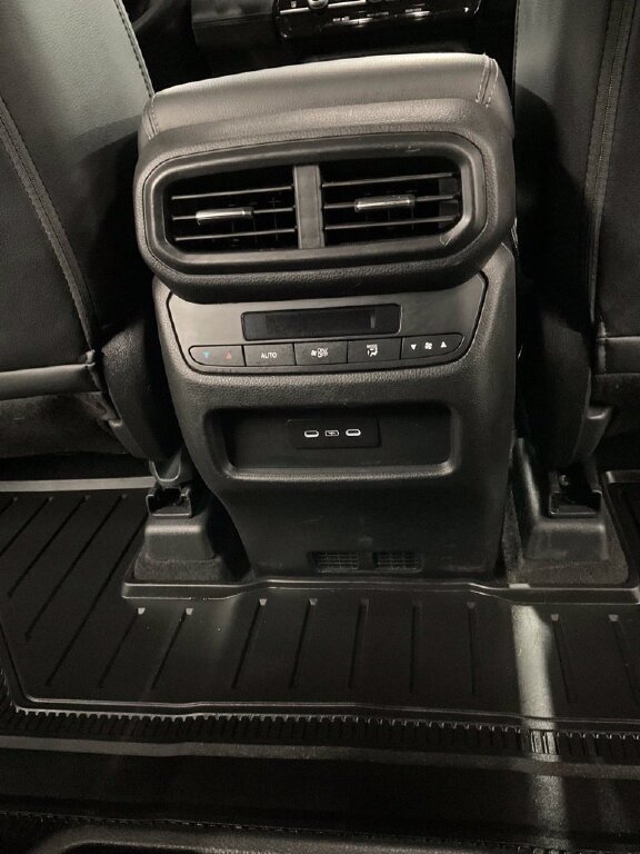 Used 2024 Honda Pilot EX-L image 39