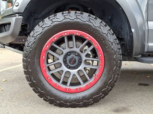 Used 2018 Ford F150 Raptor w/ Equipment Group 802A Luxury AWD/4WD image 8