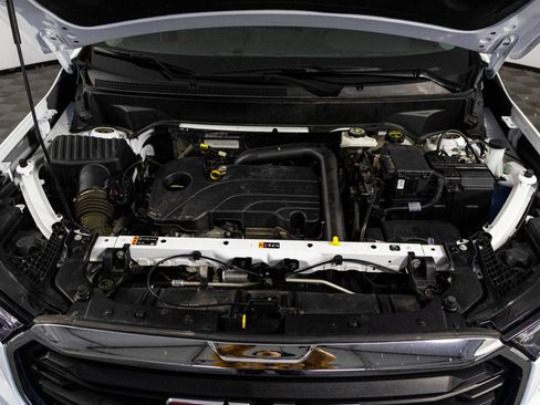 Used 2024 GMC Terrain SLE image 45