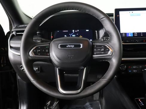 Used 2023 Jeep Compass High Altitude w/ Driver Assist Group I AWD/4WD image 39