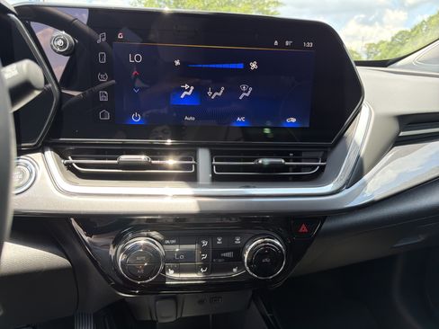 New 2026 Chevrolet Trax ACTIV w/ Driver Confidence Package FWD image 27