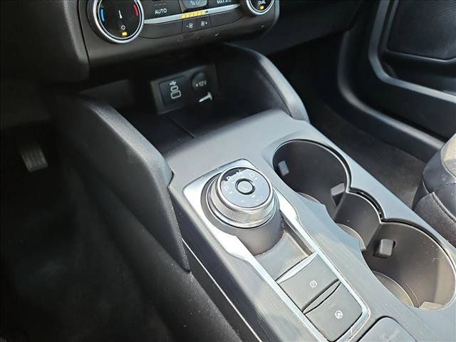 Used 2025 Ford Escape ST-Line FWD image 12
