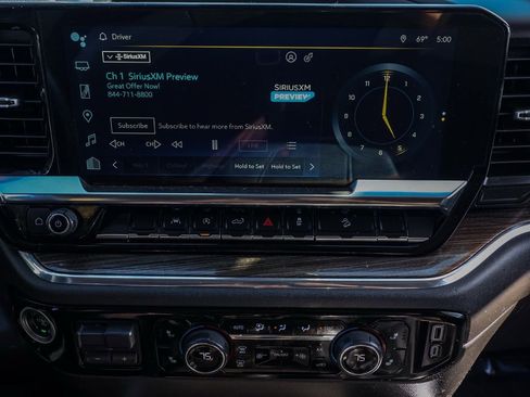 Used 2024 Chevrolet Silverado 1500 LT Trail Boss w/ Protection Package image 28