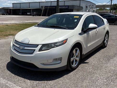 Used 2013 Chevrolet Volt Premium w/ Premium Trim Package FWD image 7